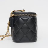 Chanel Vanity Pearl Crush Black -s31