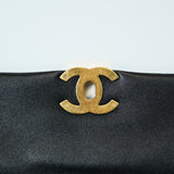 Chanel 19 Small Black