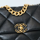 Chanel 19 Small Black
