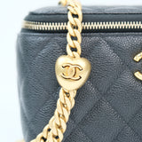 Chanel Vanity Black Sweetheart - (LIKE NEW)