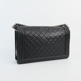 Chanel Le Boy Caviar New Medium - s23