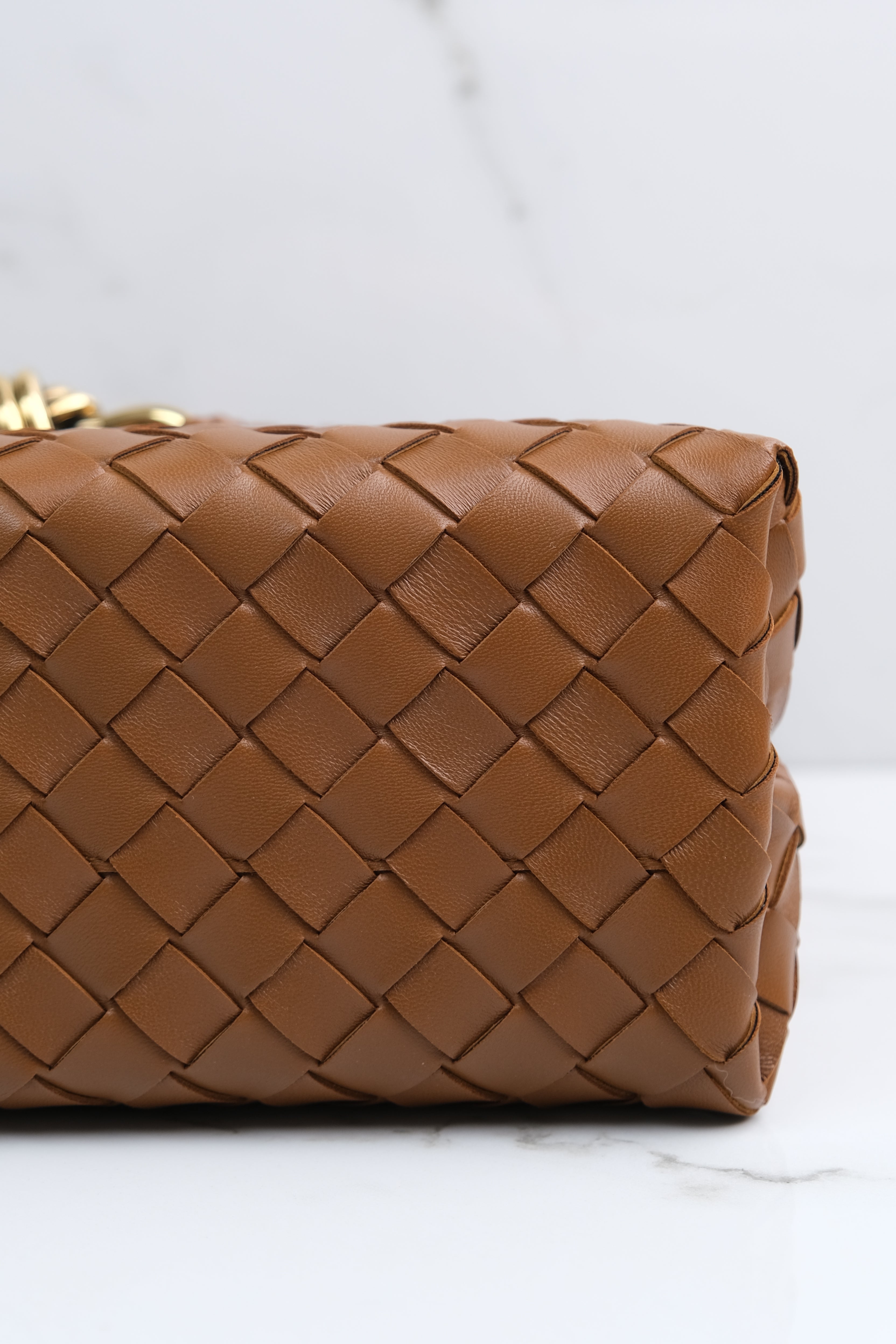 Bottega veneta ph hotsell