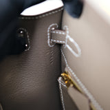 HOLD | Hermes Kelly 25 Sellier Etoupe GHW - U