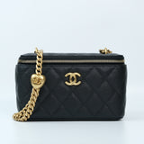 Chanel Vanity Black Sweetheart - (LIKE NEW)