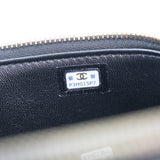 Chanel Vanity Black Sweetheart - (LIKE NEW)