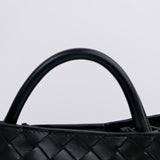 HOLD/ Bottega Veneta Andiamo Small Black